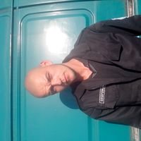 Майстер Дмитрий Тишков