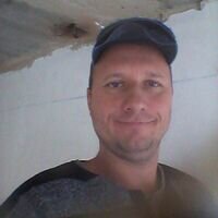 Майстер Михаил Храбров