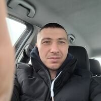 Майстер Тарас Тюхтій