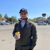 Мастер Віталій Олійник