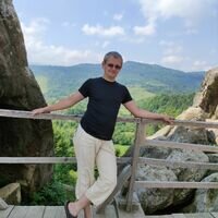 Мастер Віктор Оцалюк