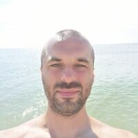 Майстер Володимир Нестеренко