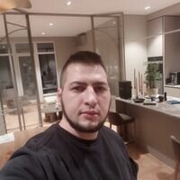 Мастер Олександр Стаднік